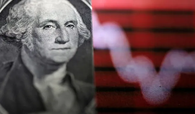 Yerli dolara döndü, 1 haftada 4,5 milyar dolarlık alış yaptı