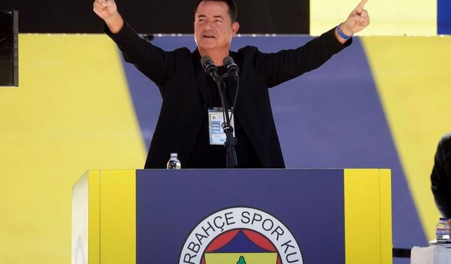 Acun Ilıcalı, Fenerbahçe yönetiminden ayrıldı